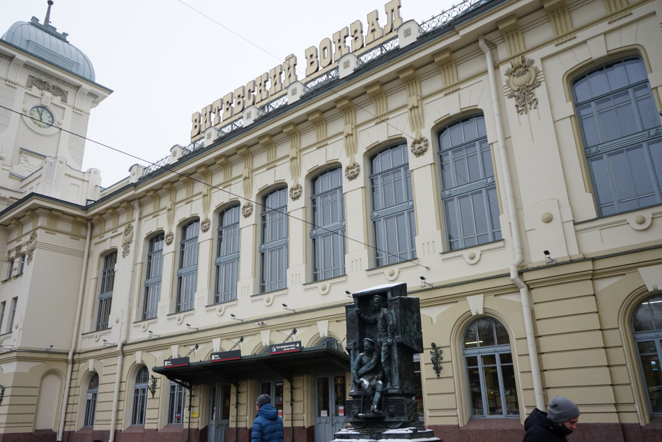 Поезда из Петербурга в Калининград начнут следовать с Витебского вокзала